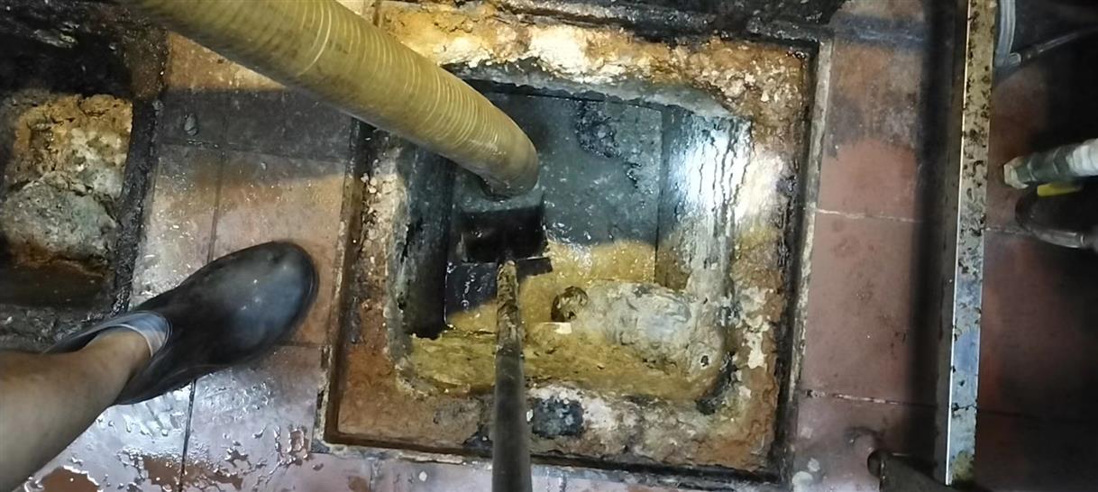 澄江化油池清理-污水池清掏